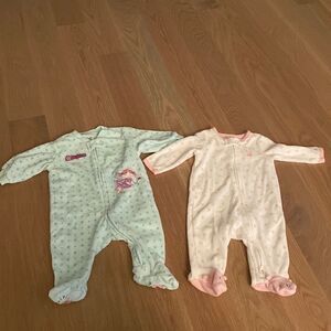 Carters set of 2 terry cloth onesie footie pajamas 3M